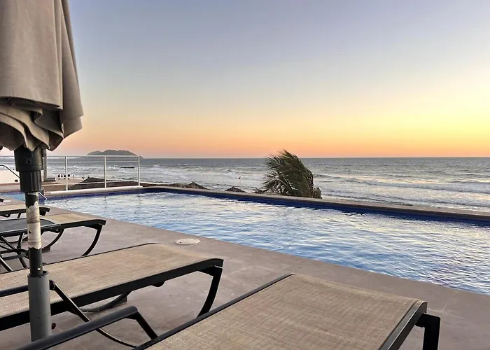 Condo Playa & Waterfront Heated Alberca Mazatlán